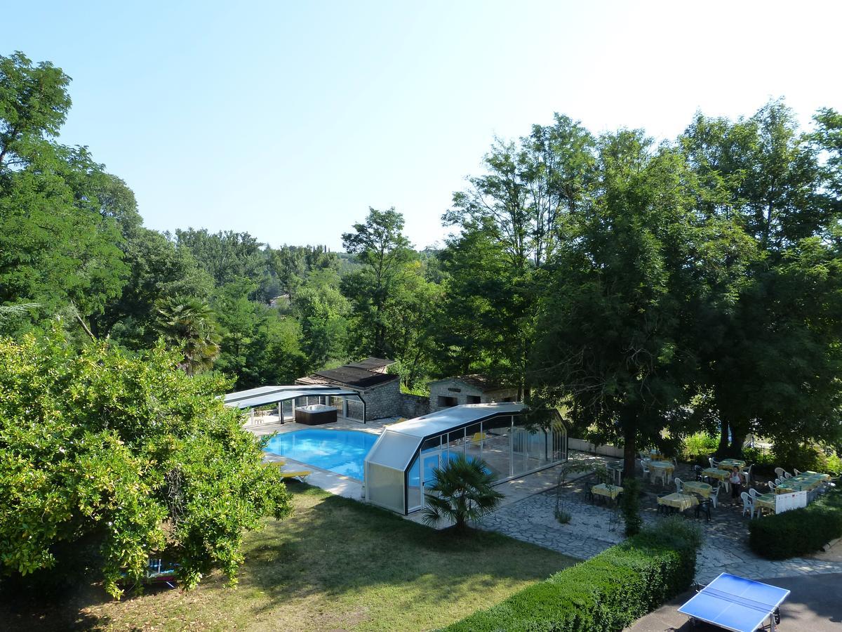 Logis Hotel Restaurant Les Cedres Joyeuse Esterno foto